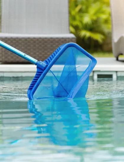 pool-cleaning